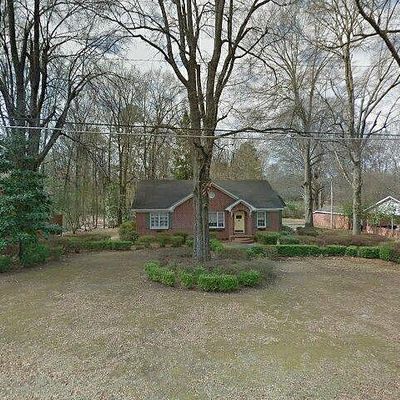 207 Country Club Rd, Batesville, MS 38606