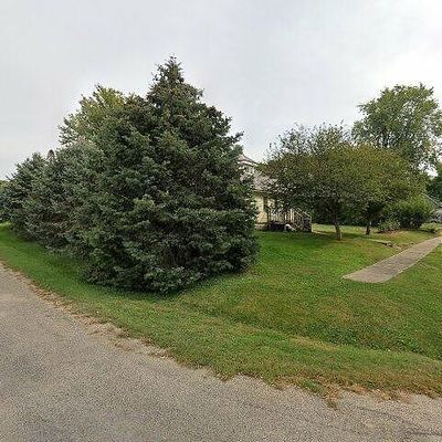 208 2 Nd St, Gray, IA 50110