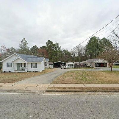 208 S Railroad Ave, Mount Vernon, GA 30445