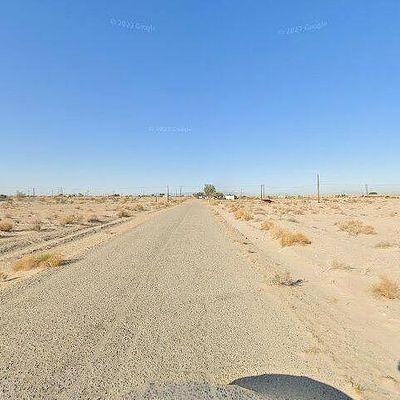 2668 Desert Dr, Thermal, CA 92274