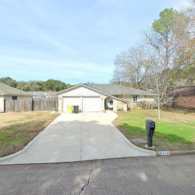 2715 Davis Ave, Rosenberg, TX 77471