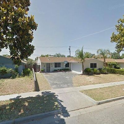 2802 E Holland Ave, Fresno, CA 93726