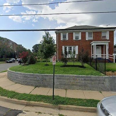 2821 S Glebe Rd, Arlington, VA 22206