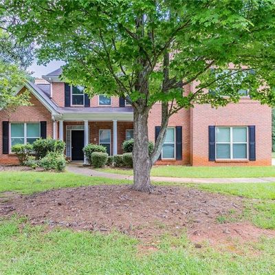 2918 Secretariat Ct, Decatur, GA 30034