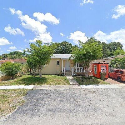 30 E 58 Th St, Hialeah, FL 33013