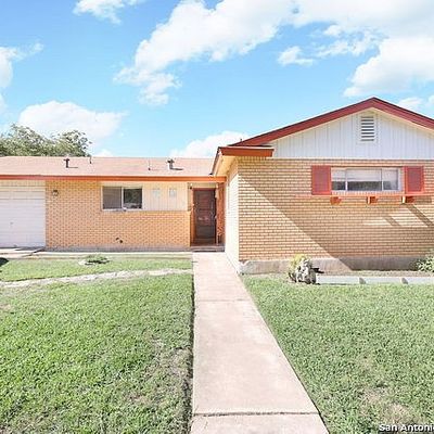 239 Rolling Green Dr, San Antonio, TX 78228