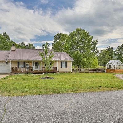 24 Turner Ridge Dr, Cleveland, GA 30528