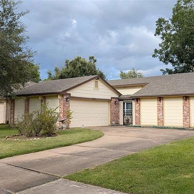 2410 Barrington Place Dr, Sugar Land, TX 77478