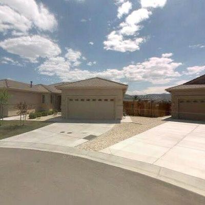 242 Cruden Bay Dr, Dayton, NV 89403