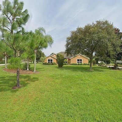 24340 Weldon Dr, Eustis, FL 32736