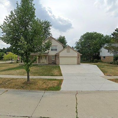 24579 Naples Dr, Novi, MI 48374