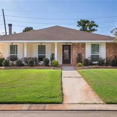 247 Villere Dr, Destrehan, LA 70047