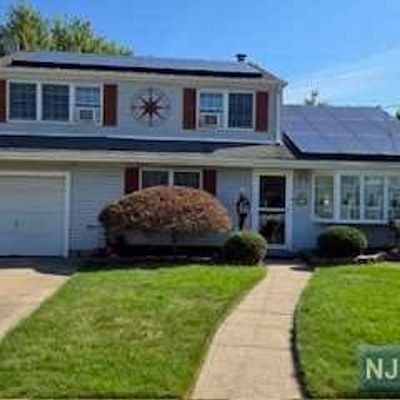 26 Grove Ave, Rochelle Park, NJ 07662