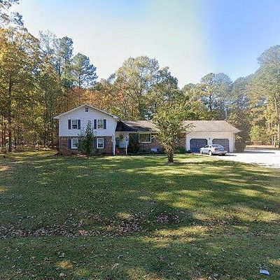 33216 Pinecrest Dr, Boykins, VA 23827