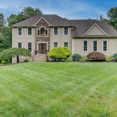 34 Rudnansky Ln, Tolland, CT 06084