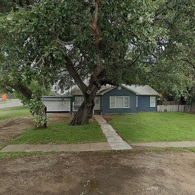 341 W Vaughan St, Bertram, TX 78605