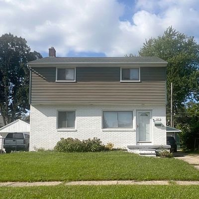 345 Burroughs Ave, Flint, MI 48507