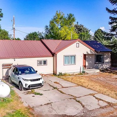 350 Claude Pl, Arco, ID 83213