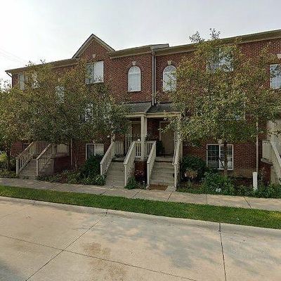 35333 Forest St, Wayne, MI 48184