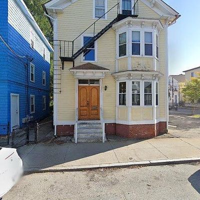 36 Vinton St, Providence, RI 02909