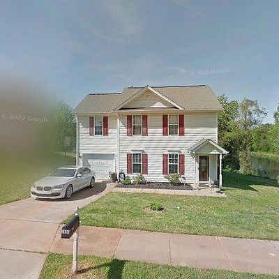 3600 Sherbourne Ln, Greensboro, NC 27405