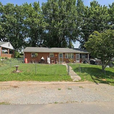 3615 Long Meadow Ave Nw, Roanoke, VA 24017