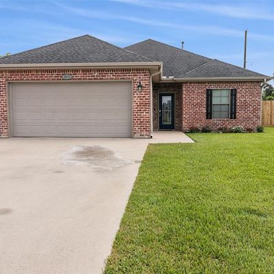 3012 Washington St, Nederland, TX 77627