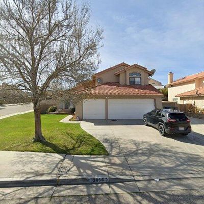 3056 Dolomite Ave, Palmdale, CA 93550