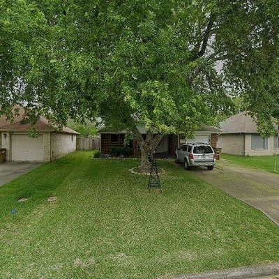 3071 Overland Trl, Dickinson, TX 77539