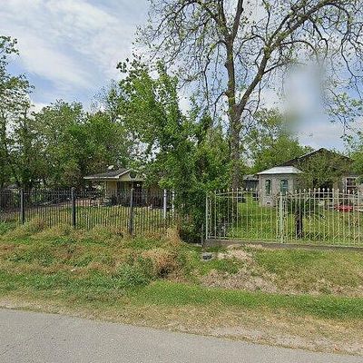 309 Dipping Ln, Houston, TX 77076