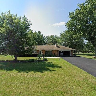 3095 E Water Rd, Byron, IL 61010