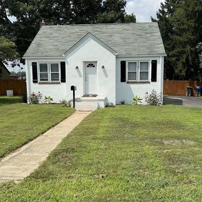 319 Pine St, Williamstown, NJ 08094