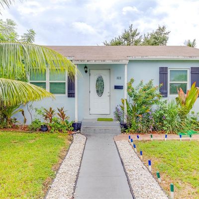 322 N C St, Lake Worth Beach, FL 33460