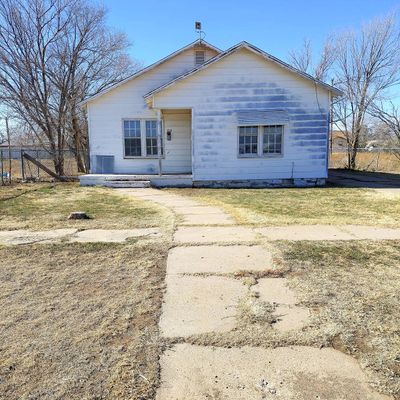 413 N Bowie Ave, Tulia, TX 79088