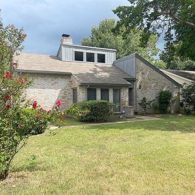 414 N Pecan Dr, Tomball, TX 77375