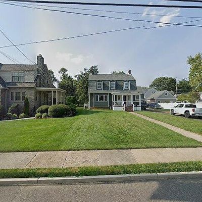 419 E Main St, Maple Shade, NJ 08052