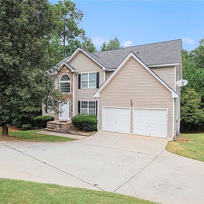 4240 N Braves Cir, Douglasville, GA 30135