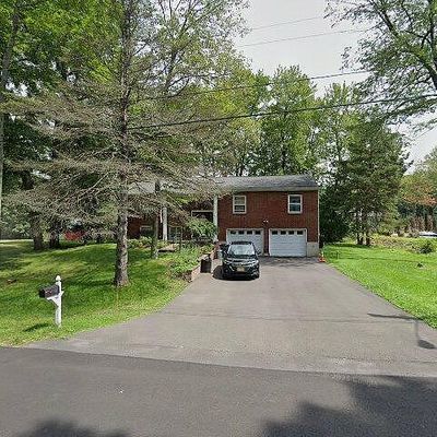 43 Ona Ln, New Windsor, NY 12553