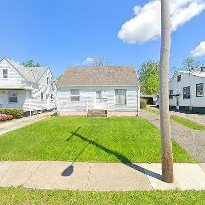 4445 E 154 Th St, Cleveland, OH 44128