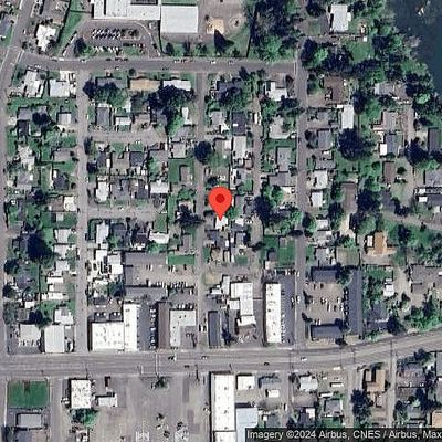 449 W Fair St, Roseburg, OR 97471