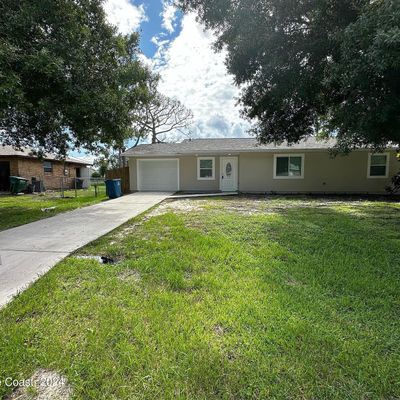 450 San Pedro Ave Sw, Palm Bay, FL 32908