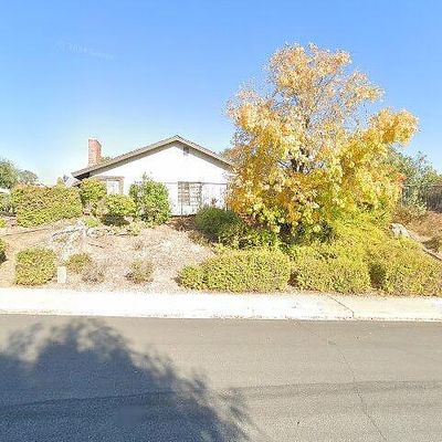 46 Stagecoach Dr, Pomona, CA 91766