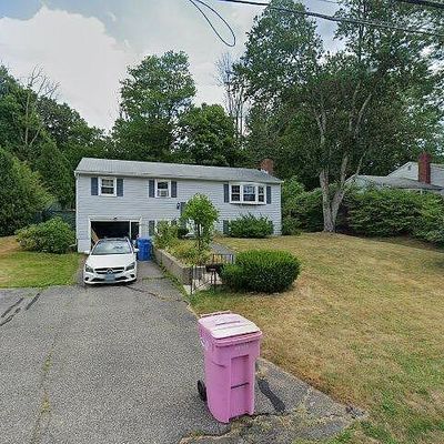 40 Colony Dr, Winsted, CT 06098