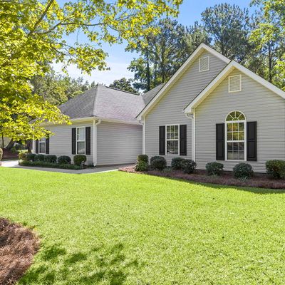 40 Walton Woods Ct, Newnan, GA 30263