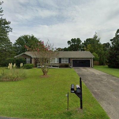 401 Colony Cir N, Wilmington, NC 28409