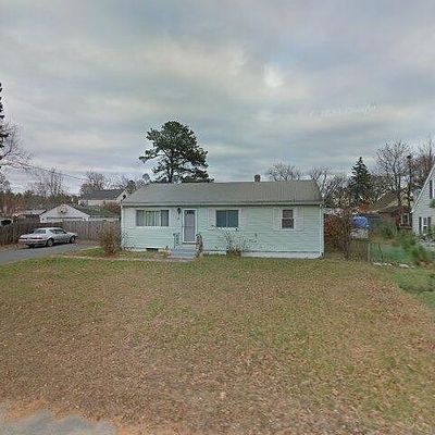 41 Lloyd Ave, Springfield, MA 01119