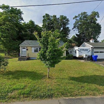 41 Loretta St, Springfield, MA 01118