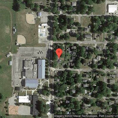 516 N John St, Farmer City, IL 61842