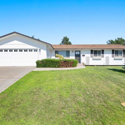 5304 Blue Heron Blvd, West Richland, WA 99353