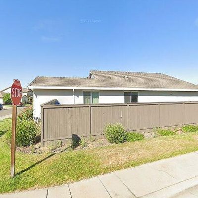 5320 Otter Pond Way, Rancho Cordova, CA 95742